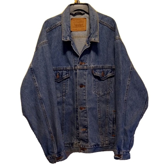 Vintage Mens Denim Jacket Levis Trucker Jacket Blue Denim Jacket XL MADE IN USA